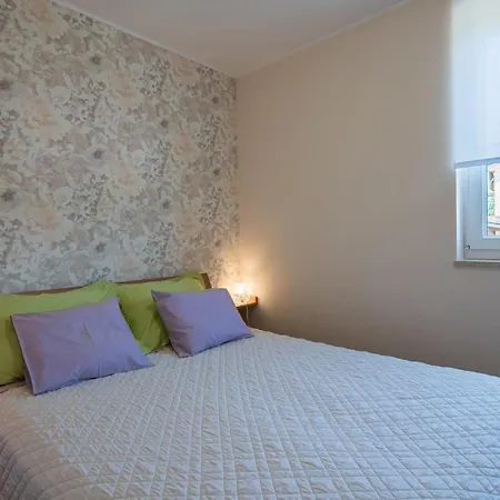 2 Bedroom Gorgeous In * Porozina