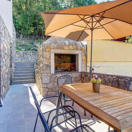 4 Bedroom Gorgeous In *