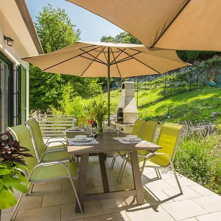 4 Bedroom Gorgeous In