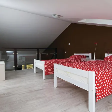 4 Bedroom Gorgeous In * Porozina